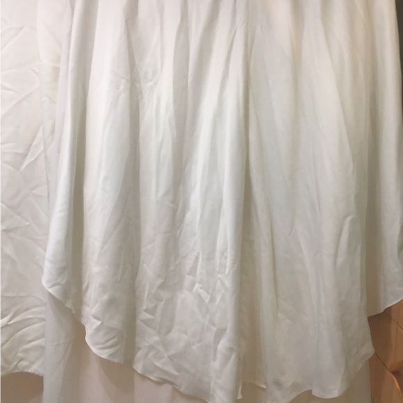 David’s Bridal Wedding Dress - Picture 3 of 15